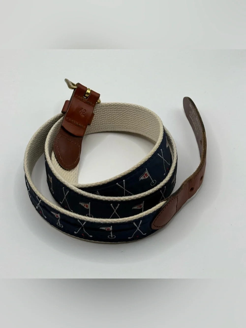Leather Man Navy Golf Needlepoint Belt Size 42 Canvas Leather Trim Golf Club